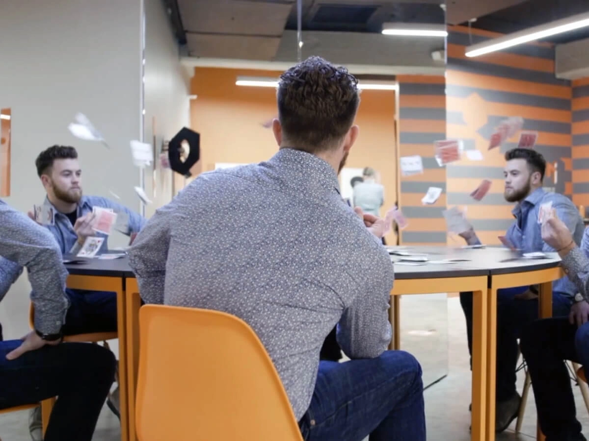 moi hp newmuseum (2) (1)